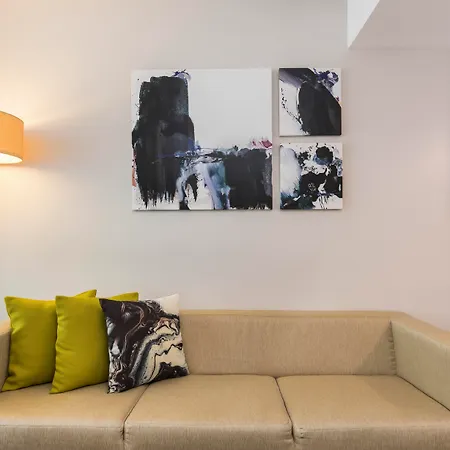 Maitria Hotel Sukhumvit 18 Bangkok - A Chatrium Collection