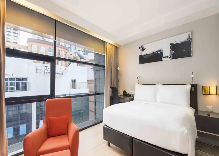 Maitria Sukhumvit 18 - A Chatrium Collection 4*